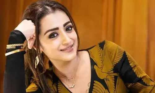 రేర్ పిక్.. అలాంటి లుక్‌లో దర్శనమిచ్చిన త్రిష.. నెటిజన్ల రియాక్షన్ ఇదే..