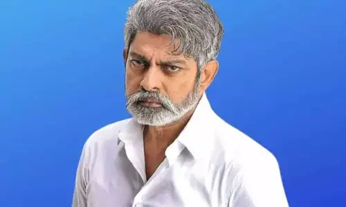 డైరెక్టర్ కట్ చెప్పకపోయేసరికి నా ప్రాణాలు పోయాయనుకున్నా.. వీడియో రిలీజ్ చేసిన జగపతి బాబు