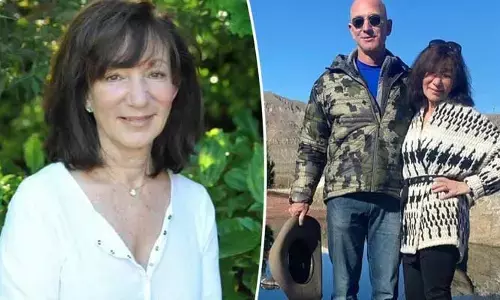 Jackie Bezos : అమెజాన్ ఫౌండర్ ఇంట్లో తీవ్ర విషాదం..కన్నీళ్లు పెట్టుకున్న జెఫ్ బెజోస్