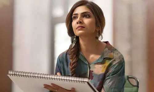 హీరోయిన్ క్యూట్ ఫొటో షేర్ చేసిన ఆ స్టార్ హీరో