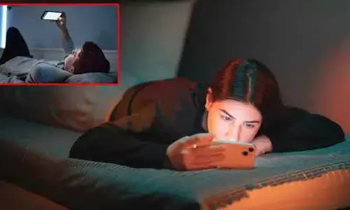 Technology : ఓవర్ నైట్ స్క్రీన్ ఎఫెక్ట్.. స్మార్ట్ ఫోన్లతో ఏర్పడుతున్న లో విజన్.. ‘20-20-20 ఫార్ములా’తో చెక్