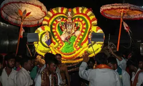 శ్రీ కపిలేశ్వరస్వామివారి ఆలయంలో వేడుకగా ఆడికృత్తిక