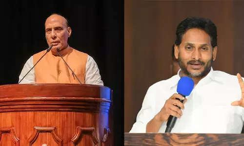 ఫోన్​చేసి అడిగారు.. మరి జగన్​ ఇస్తారా.. లేదా..?