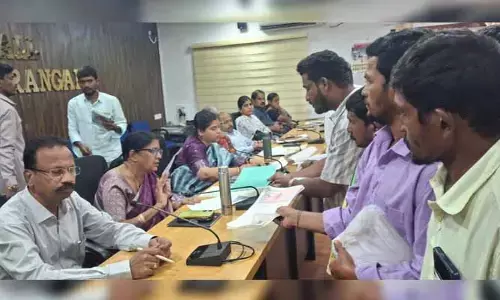 ఆ భూములపై సర్వ హక్కులు మావే.. గ్రీవెన్స్‌ సెల్‌లో బాధితుల ఫిర్యాదు