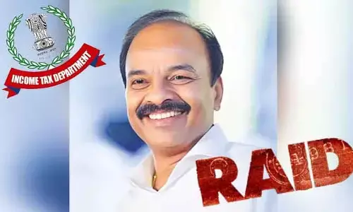 మాజీ ఎంపీ రంజిత్‌ రెడ్డికి షాక్.. ఇంట్లో ఐటీ అధికారుల సోదాలు