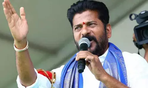 CM Revanth Reddy: గల్లీలో లొల్లి చేస్తున్నవారు ఢిల్లీలో ఎందుకు భయపడుతున్నారు?.. బీఆర్ఎస్ పై రేవంత్ రెడ్డి ఫైర్