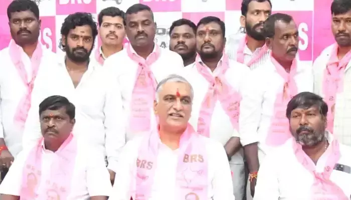 అందాల పోటీ మీద పెట్టిన శ్రద్ధ... రైతు సమస్యలపై పెట్టలేదు