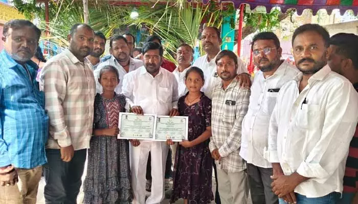 జాతీయస్థాయిలో మెరిసిన సూర్యాపేట విద్యార్థులు జాతీయస్థాయిలో మెరిసిన సూర్యాపేట విద్యార్థులు