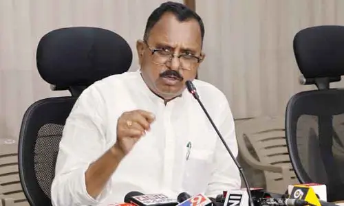 ఉప రాష్ట్రపతి ఎన్నికల్లో షాకింగ్ రిజల్ట్స్ పక్కా.. మల్లు రవి ఇంట్రెస్టింగ్ కామెంట్స్