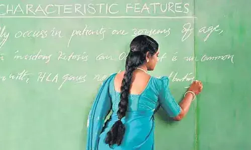 రేపే మెగా డీఎస్సీ మెరిట్ లిస్ట్.. వారికి అధికారుల వార్నింగ్!