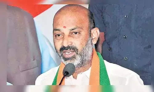 బీజేపీ అంటే అంత భయమెందుకు.. ప్రభుత్వంపై బండి సంజయ్ ఆగ్రహం