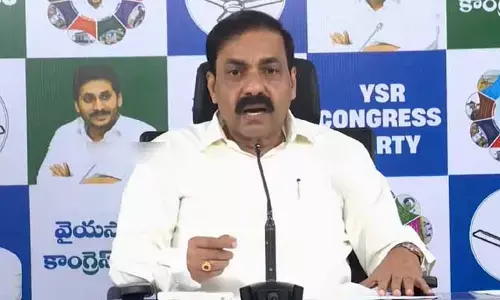యూరియా కొరతకు బాధ్యత ఎవరిది.. ప్రభుత్వానికి మాజీ మంత్రి కాకాణి సూటి ప్రశ్న