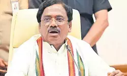 ఇసుక దందా సాగితే సహించేది లేదు: మంత్రి వివేక్