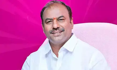 ఎమ్మెల్యేల ఫిరాయింపుల కేసు.. గద్వాల ఎమ్మెల్యేకు స్పీకర్ నోటీసులు