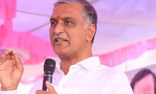 Harish Rao:  రేవంత్, భట్టి, ఉత్తమ్ మధ్య వాటాల పంచాయతీ నడుస్తోంది: హరీశ్ రావు
