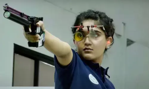 ఆసియా షూటింగ్‌లో హైదరాబాదీ షూటర్ ఇషా సింగ్‌కు రజతం