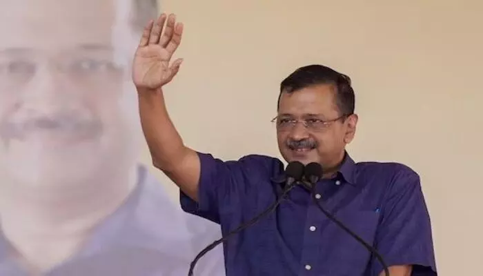 Kejriwal: క్రిమినళ్లను పార్టీలోకి తీసుకుని, కేసులు కొట్టేయించి పదవులిచ్చే వారిని ఎన్నేళ్లు శిక్షించాలి Kejriwal: క్రిమినళ్లను పార్టీలోకి తీసుకుని, కేసులు కొట్టేయించి పదవులిచ్చే వారిని ఎన్నేళ్లు శిక్షించాలి
