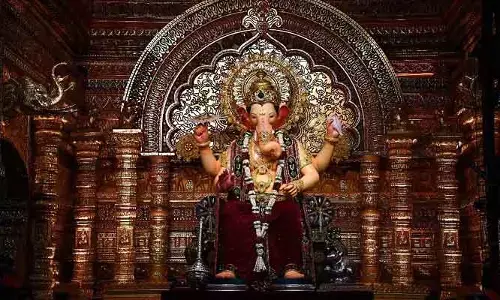 లాల్‌బాగ్‌ గణపతి ఫస్ట్ లుక్ రివీల్.. సోషల్ మీడియాలో ట్రెండింగ్
