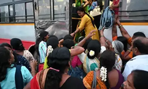 ఫ్రీ బస్సు సర్వీస్‌ను వాడే తరీఖ ఇదేనా.?
