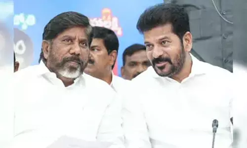 ఢిల్లీకి బయలుదేరిన సీఎం రేవంత్, డిప్యూటీ సీఎం భట్టి..