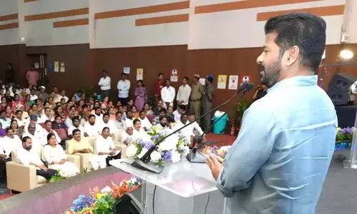 25 కాదు.. 21 ఏళ్లు నిండాక ఎందుకు ఎమ్మెల్యేగా పోటీ చేయకూడదు.. CM రేవంత్ కొత్త ప్రతిపాదన