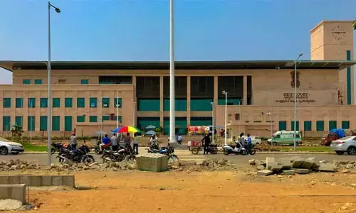 ఏపీ హైకోర్టుకు ముగ్గురు జడ్జిలు బదిలీ