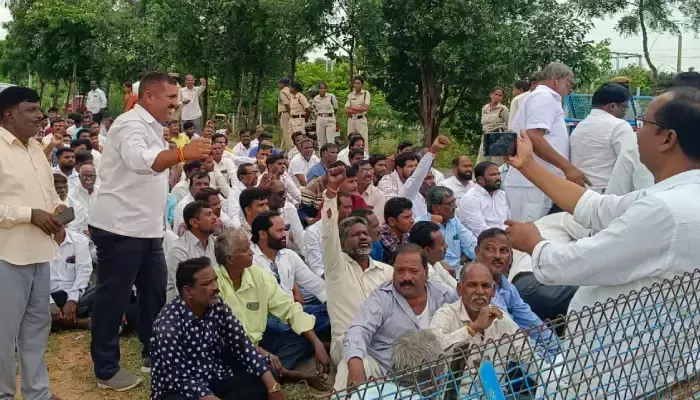 కలెక్టరేట్ ముట్టడికి రేషన్ డీలర్లు యత్నం