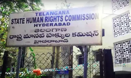 వెంకటాపూర్ ఫుడ్ పాయిజన్ ఘటనపై హెచ్‌ఆర్‌సీ సీరియస్.. సంగారెడ్డి కలెక్టర్‌కు నోటీసులు