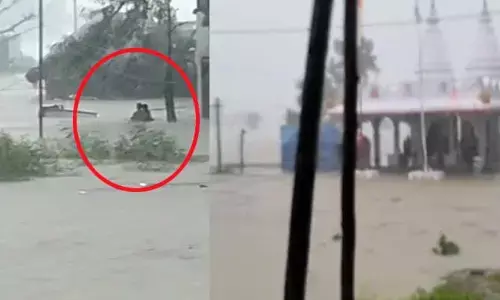 దూప్‌సింగ్‌ తండాను ముంచెత్తిన వరద.. ప్రజలు ఇళ్లు ఎక్కి ఆర్తనాదాలు