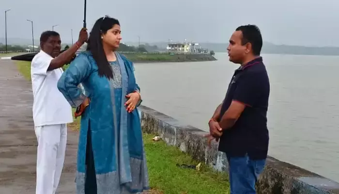 నిర్మల్ జిల్లాలో రేపు విద్యాసంస్థలకు సెలవు