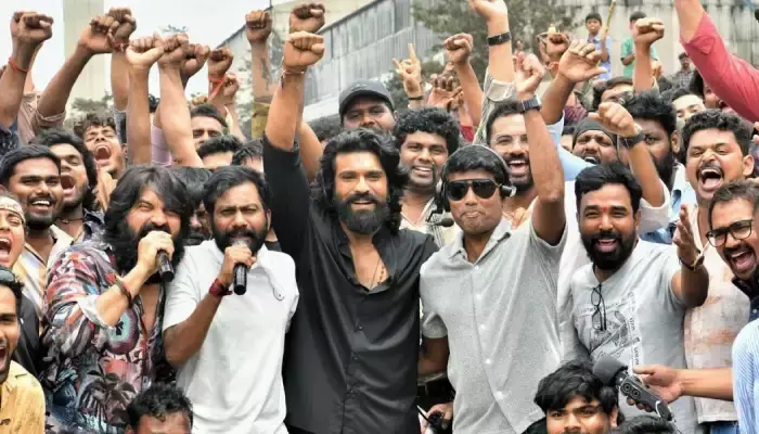 Peddi: 1000 మందికి పైగా డ్యాన్సర్స్‌తో సాంగ్..రంగంలోకి జానీ మాస్టర్ !