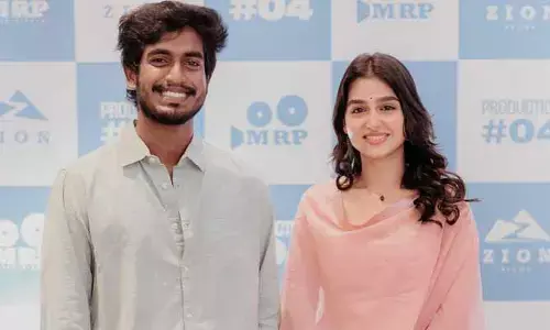 హీరోగా సెన్సేషనల్ డైరెక్టర్.. లక్కీ చాన్స్ కొట్టేసిన యంగ్ బ్యూటీ.. ప్రకటనతో సర్‌ప్రైజ్ ఇచ్చిన మూవీ టీమ్