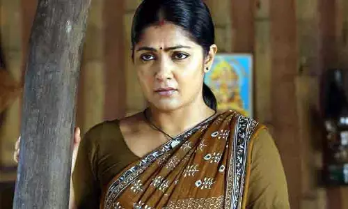 Kamalini Mukherjee: ఆ పాత్రలో నటించి చాలా బాధ పడ్డా.. అందుకే తెలుగు సినిమాలకు గ్యాప్ ఇచ్చా.. కమలిని ముఖర్జీ షాకింగ్ కామెంట్స్