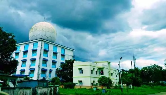 రాష్ట్రానికి మరో గండం.. వాతావరణ శాఖ కీలక ప్రకటన రాష్ట్రానికి మరో గండం.. వాతావరణ శాఖ కీలక ప్రకటన