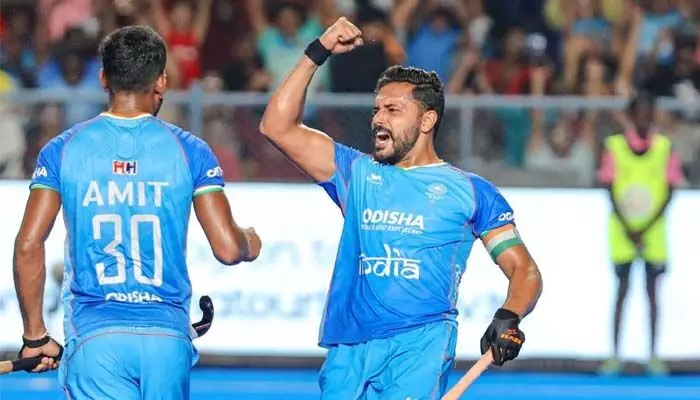 Hockey Asia Cup : జపాన్ను చిత్తు చేసిన భారత్.. తర్వాతి రౌండ్కు క్వాలిఫై Hockey Asia Cup : జపాన్ను చిత్తు చేసిన భారత్.. తర్వాతి రౌండ్కు క్వాలిఫై