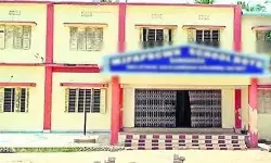 నిధుల్లేవ్.. వసతుల్లేవ్.. ఈ ఏడాది గురుకులాల విద్యార్థులకు తప్పని తిప్పలు!