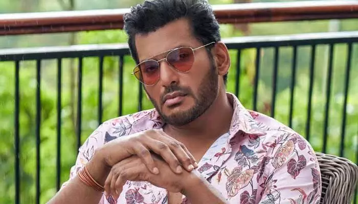 సంచలన నిర్ణయం తీసుకున్న విశాల్.. ఇకపై అలాంటి సినిమాలు చేయనంటూ షాకింగ్ కామెంట్స్ సంచలన నిర్ణయం తీసుకున్న విశాల్.. ఇకపై అలాంటి సినిమాలు చేయనంటూ షాకింగ్ కామెంట్స్