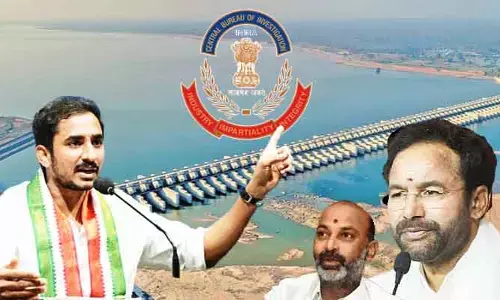 నిజాన్ని నిర్వీర్యం చేసే అవకాశం.. కేంద్ర మంత్రులపై ‘సామ’ సెటైర్లు