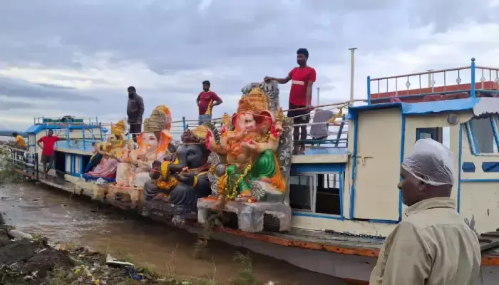 భద్రాద్రిలో ప్రారంభమైన వినాయక నిమజ్జనాలు