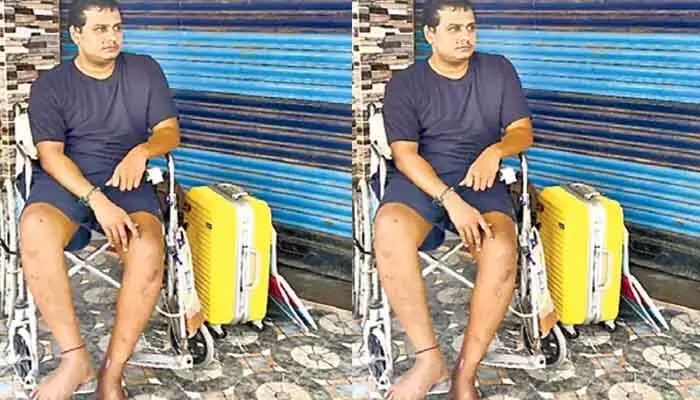 డబ్బుంటేనే ప్రేమాభిమానాలు.. ఇంటి నుంచి వ్యక్తిని గెంటేసిన కుటుంబ సభ్యులు.. డబ్బుంటేనే ప్రేమాభిమానాలు.. ఇంటి నుంచి వ్యక్తిని గెంటేసిన కుటుంబ సభ్యులు..