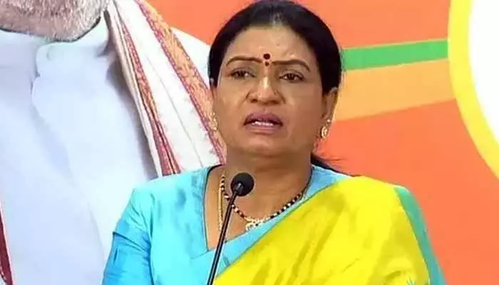 Mp DK Aruna: ఇదెక్కడి చోద్యం.. కేసీఆర్కు సంబంధం లేదా..? Mp DK Aruna: ఇదెక్కడి చోద్యం.. కేసీఆర్కు సంబంధం లేదా..?