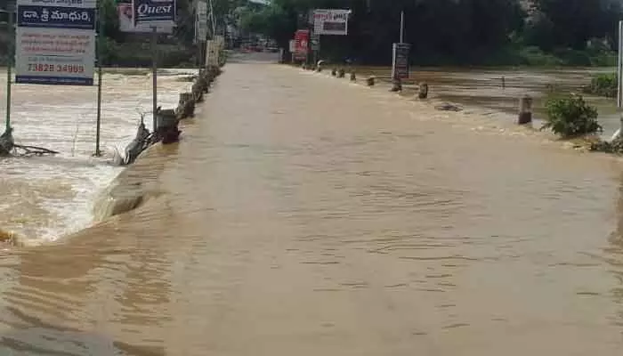 ఏలూరుకు తమ్మిలేరు ముప్పు ఏలూరుకు తమ్మిలేరు ముప్పు
