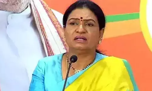Mp DK Aruna: ఇదెక్కడి చోద్యం.. కేసీఆర్‌కు సంబంధం లేదా..?