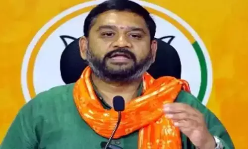 రూ.1300 కోట్లు ఆరోగ్యశ్రీ పెండింగ్‌ బిల్లులను విడుదల చేయాలి.. ఎమ్మెల్యే పాల్వాయి హరీష్ డిమాండ్