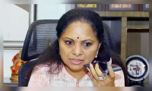కవిత చెంత నేతల జాతకాలు.. బీఆర్ఎస్ శ్రేణుల్లో టెన్షన్.. టెన్షన్!