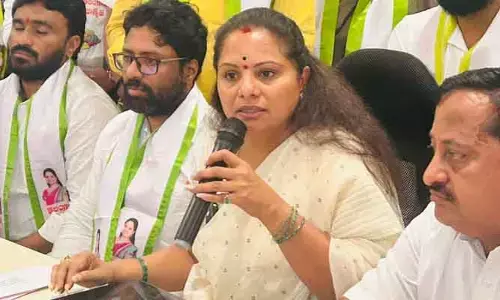 ఆరడుగుల బుల్లెట్ నాకు గాయం చేసింది.. కల్వకుంట్ల కవిత హాట్ కామెంట్స్