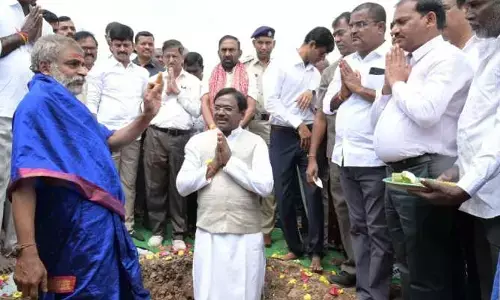 ఆధునిక సాంకేతికతను యువత సద్వినియోగం చేసుకోవాలి