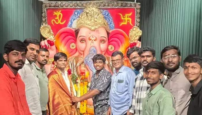 80 గ్రాముల వెండితో గణపతి అలంకరణ