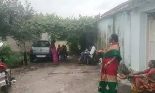 వేగురుపల్లి మహిళా సంఘం లెక్కల్లో తప్పులు