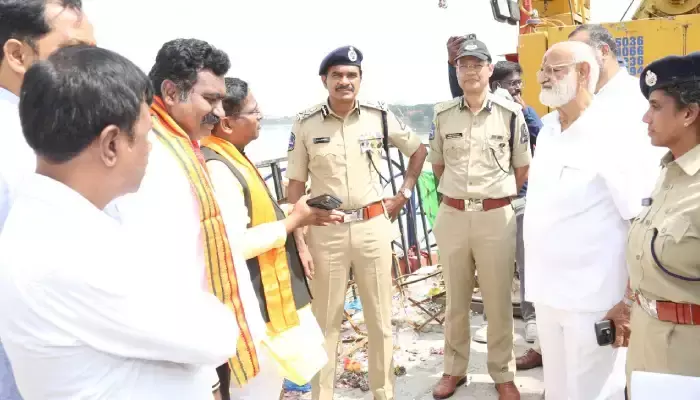 40 గంటల పాటు నిమజ్జనాలు..మిలాద్ ఉన్ నబీ ఉరేగింపు తేదీ మార్పు
